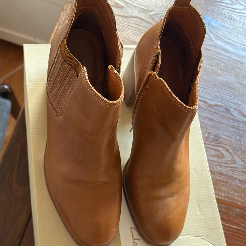 Lucky Brand Brown Leather Ankle Boots - Picture 2 of 3